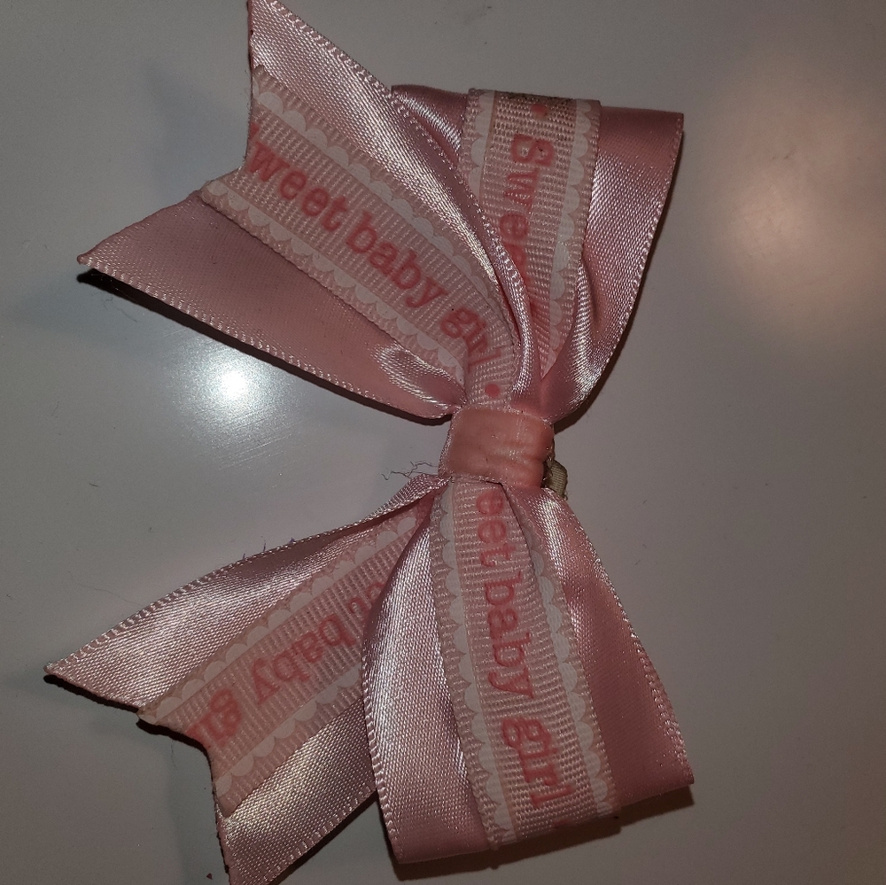 Pink baby girl clip